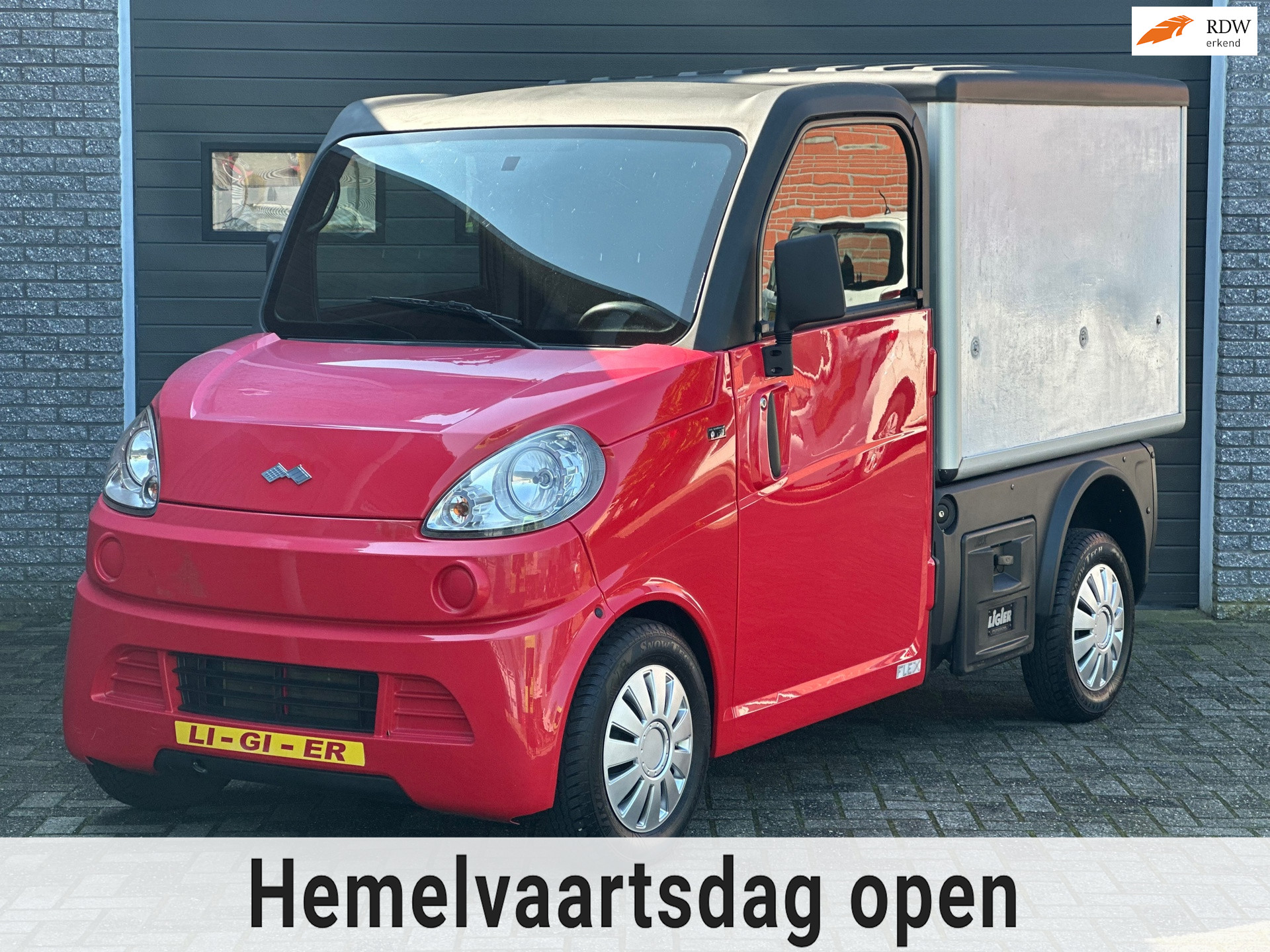 44914136-24.jpg