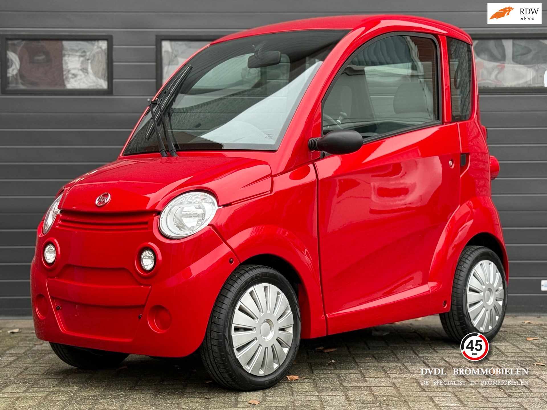 52728059-24.jpg